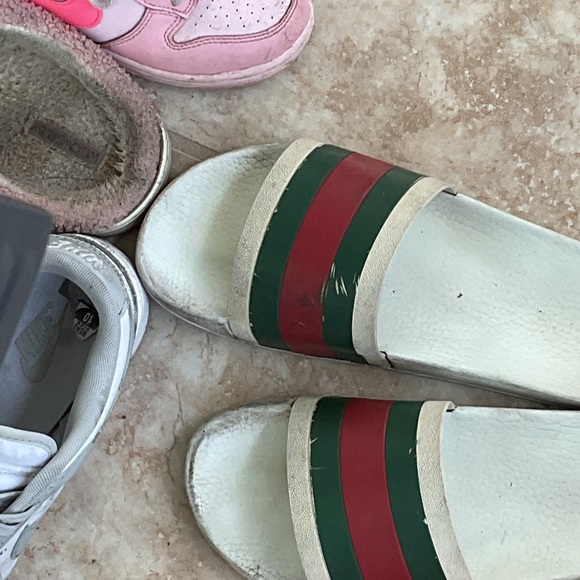 Gucci Striped Red and Green Slides